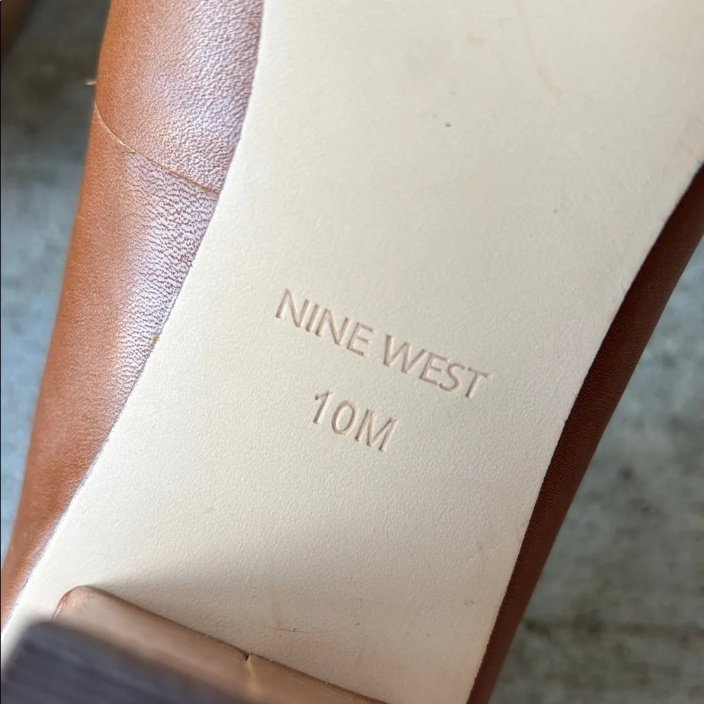Nine West Umbriah Leather Dress Pump